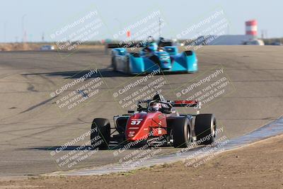 media/Oct-15-2023-CalClub SCCA (Sun) [[64237f672e]]/Group 3/Qualifying/